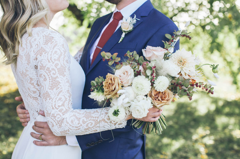 wedding floral by swoon floral design in portland oregon